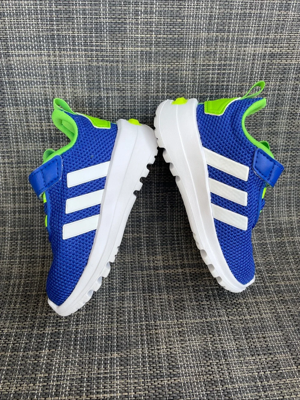 Adidas Kids Racer TR23 Royal Blue/Lucid Lime Sneakers Active shoes Infant size 5